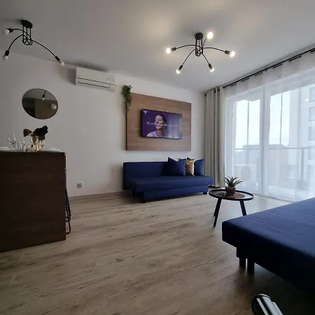 Apartament Q Enter- 2 Pokojowy Klimatyzowany Przy Manufakturze Z Garażem Gratis, Fv *